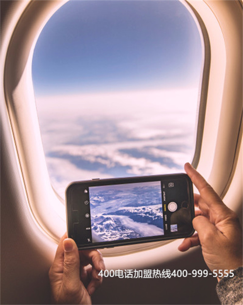 (400電話的區(qū)別)(400電話獨(dú)具特點(diǎn)讓400電話遍地開(kāi)花)