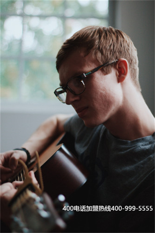 (成都400電話資費(fèi)價(jià)格表)(成都400電話對消費(fèi)者有影響嗎)